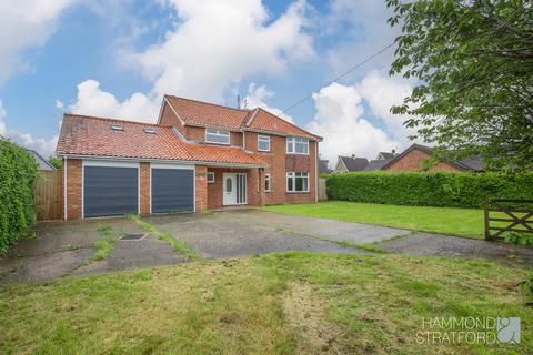 4 bedroom detached house for sale, Great Melton Road, Hethersett