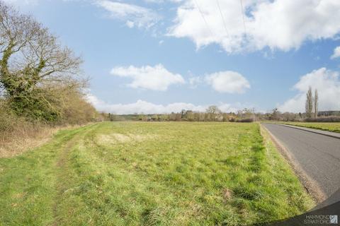 Residential development for sale, Pages Lane, Saham Toney