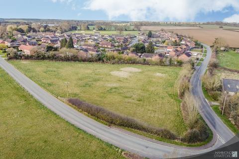 Residential development for sale, Pages Lane, Saham Toney