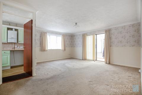 8 High View Drive, Attleborough, NR17 1EZ