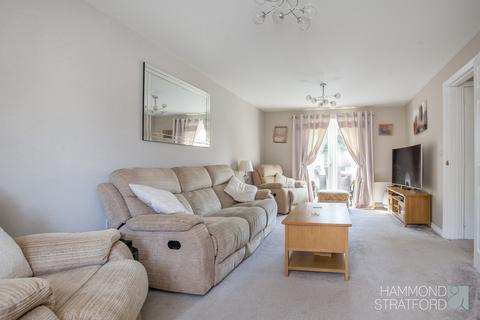 13 Camelia Close, Hethersett, Norwich, NR9 3FL
