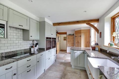 4 bedroom detached house for sale, Dingleden, Benenden, Kent, TN17 4JU