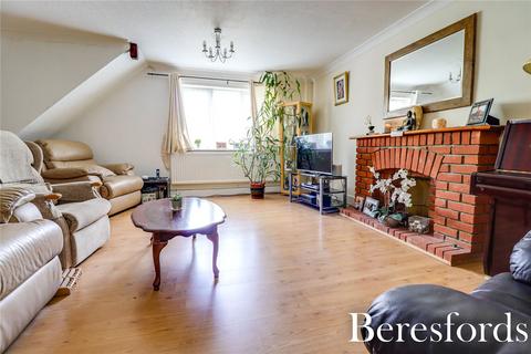 3 bedroom detached house for sale, Brackens Drive, Brentwood, CM14