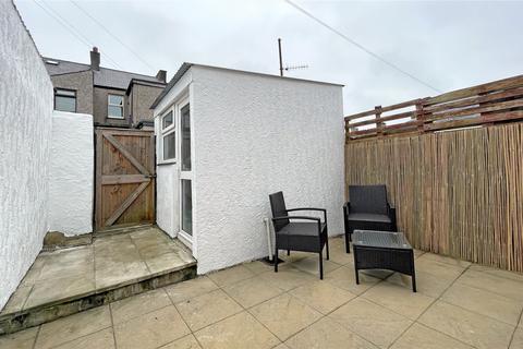 2 bedroom terraced house for sale, Edward Street, Caernarfon, Gwynedd, LL55