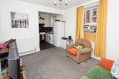 4 bedroom end of terrace house for sale, Spurr Street, Sheffield S2