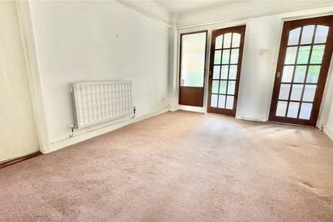 16 Far Meadow Lane, Wirral, CH61 4YU