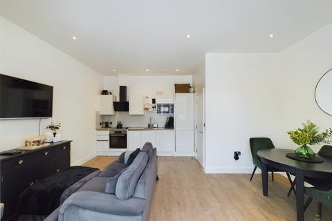1 bedroom ground floor flat for sale, Ellesdon House, Bexleyheath, Kent, DA6