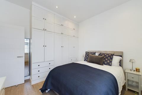 1 bedroom ground floor flat for sale, Ellesdon House, Bexleyheath, Kent, DA6