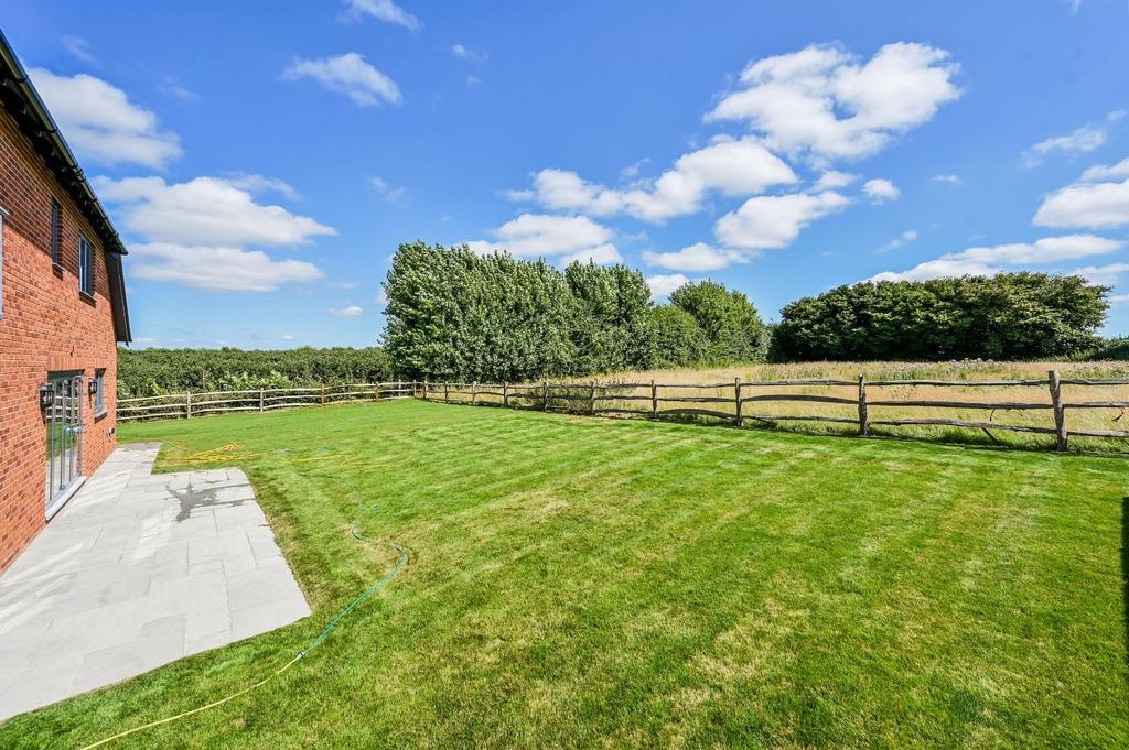 Plot 9