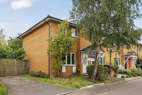2 bedroom end of terrace house for sale, Don Stuart Place, East Oxford
