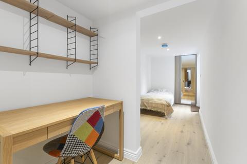 2 bedroom maisonette for sale, Petherton Road, London, N5