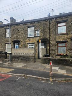 3 bedroom terraced house to rent, Blackwood Grove, Halifax