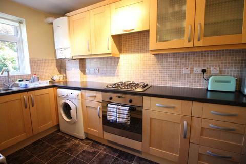 1 bedroom flat to rent, Hogarth Court, Bushey