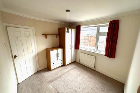 35 Brook Road, Benfleet, SS7 5JG