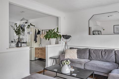 88a Carshalton Park Road, Carshalton, SM5 3SW