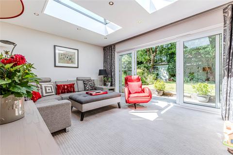 4 bedroom detached house for sale, Shadwell Park Court, Leeds