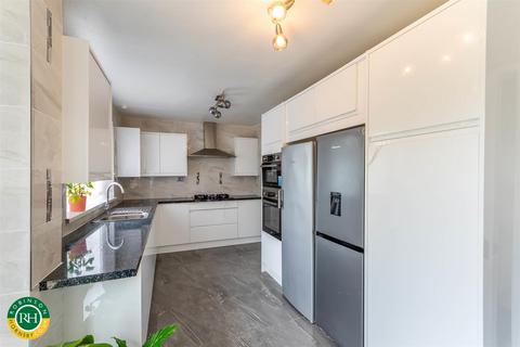 37 Fore Hill Avenue, Doncaster, DN4 7EU