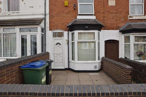 3 bedroom terraced house to rent, Sycamore Road, Smethwick