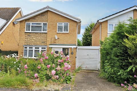 3 bedroom detached house for sale, Watts Close, Leicester