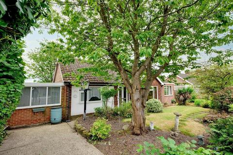 2 bedroom detached bungalow for sale, Little Lane, Nottingham, Calverton