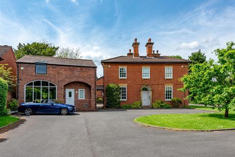 2 bedroom terraced house for sale, 2D Woodthorne Road, Tettenhall, Wolverhampton