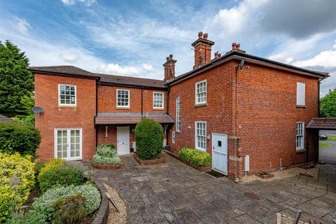 2 bedroom mews for sale, 2D Woodthorne Road, Tettenhall, Wolverhampton