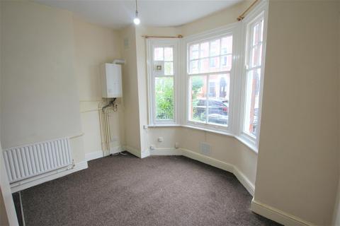 1 bedroom flat to rent, Highfield Street, Leicester, LE2