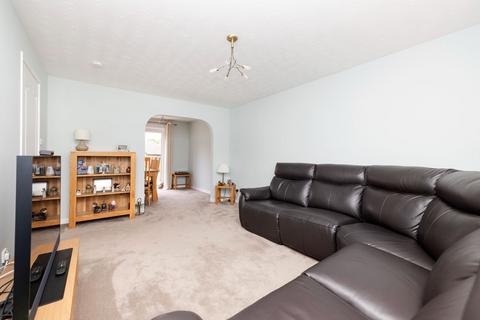 3 bedroom detached house for sale, 33 Caroline Park, Mid Calder