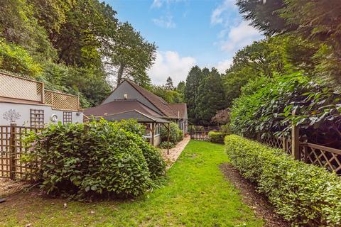 4 bedroom detached house for sale, Sandy Way, Bournemouth BH10