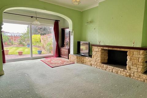 9 Walmley Ash Road, Sutton Coldfield, B76 1HY