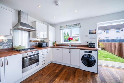 1 Dalrymple Crescent, Rutherglen, Glasgow, G73 4BN