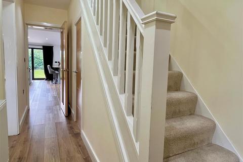 5 bedroom semi-detached house for sale, Eastleigh Croft, Walmley, Sutton Coldfield