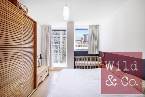 11 Hacon Square, London, E8 3QR