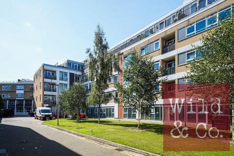 11 Hacon Square, London, E8 3QR