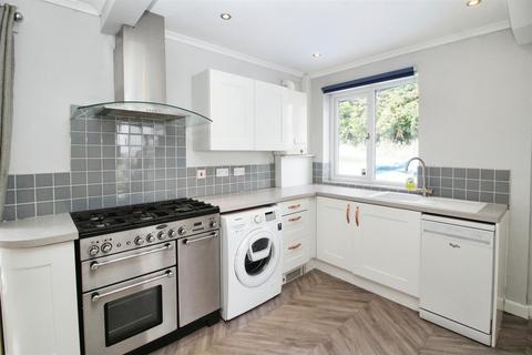398 Moorside Road, Bradford, BD2 3HS