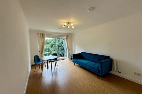 1 bedroom flat to rent, Westcliffe Court, Darlington