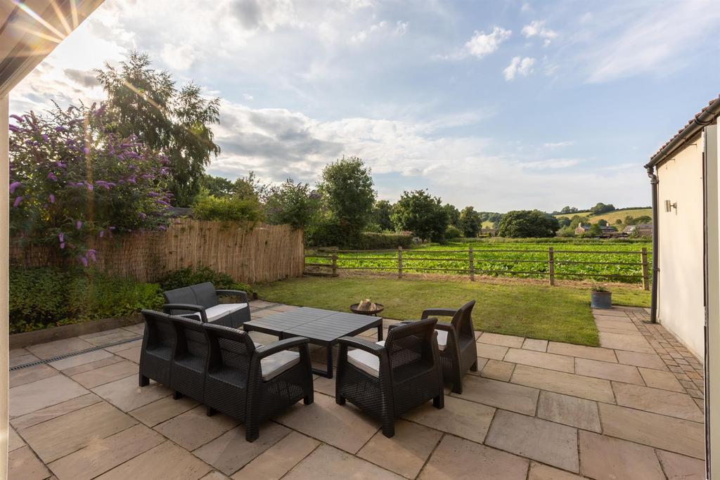Terrace &amp; Garden