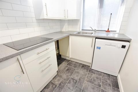 1 bedroom apartment to rent, Apple Cottages, Bovingdon, Hemel Hempstead