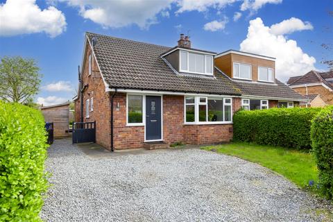 3 bedroom house for sale, Sherbuttgate Drive, Pocklington, York