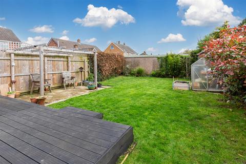 23 Sherbuttgate Drive, Pocklington, York, YO42 2EL