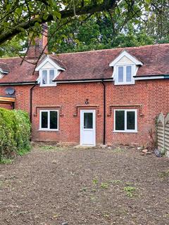 2 bedroom cottage to rent, Hintlesham