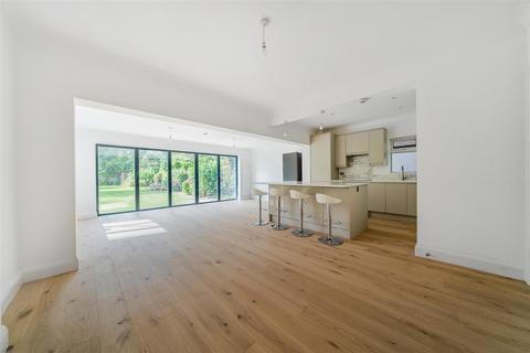 49 Towncourt Crescent, Petts Wood, Orpington, BR5 1PH