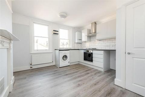 1 bedroom flat to rent, Cleveland Street, London W1T