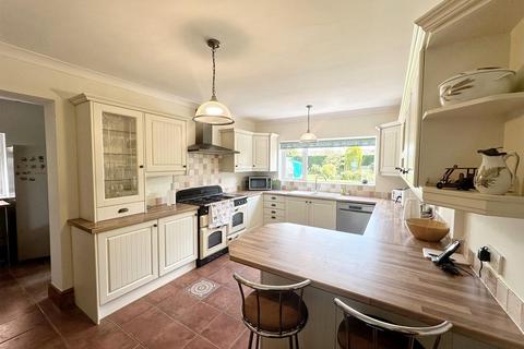 4 bedroom semi-detached house for sale, Willmott Road, Four Oaks, Sutton Coldfield