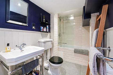 1 bedroom flat for sale, New Kings Road, London, SW6