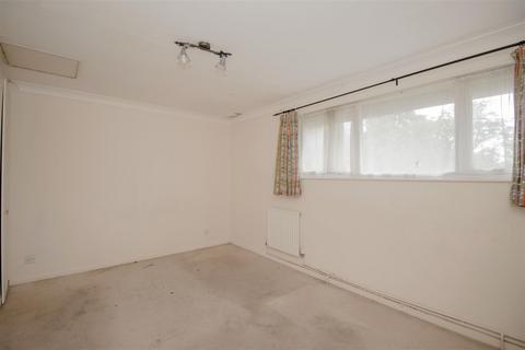2 bedroom semi-detached house for sale, Shackleton Place, Oldbrook, Milton Keynes