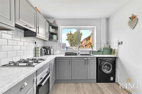 36 Eldorado Close, Studley, B80 7LB