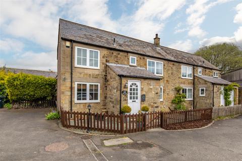 3 bedroom semi-detached house to rent, Brunton Mews, Brunton Lane, NE13