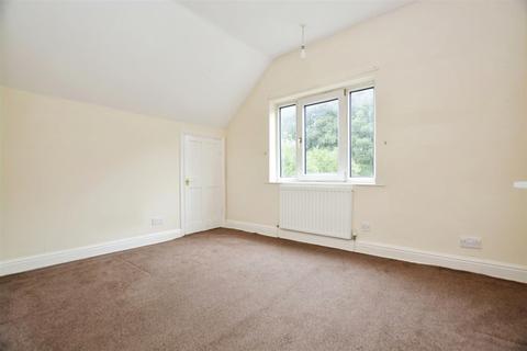 224 Burringham Road, Scunthorpe, DN17 2BH