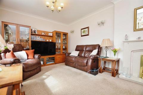 5 bedroom detached house for sale, Beck Lane, Scunthorpe